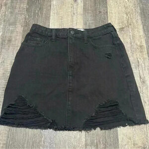 Women’s Hollister Jean distressed black skirt size 3